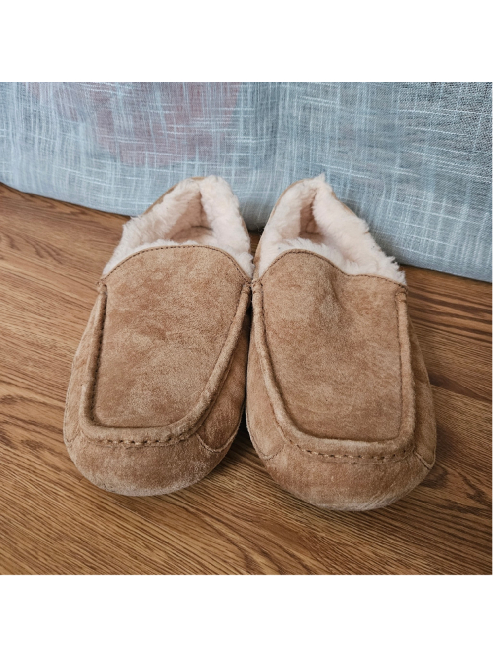 UGG Ascot Moccasin Slippers Faux Fur Mens 11 EEE